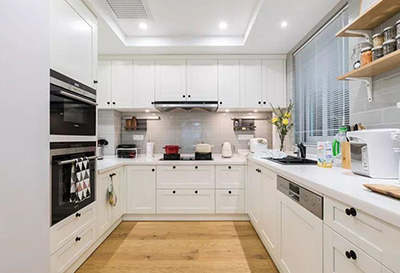 半岛登陆:投资百亿建“共享工厂” 江西鲁丽在下一盘什么棋？